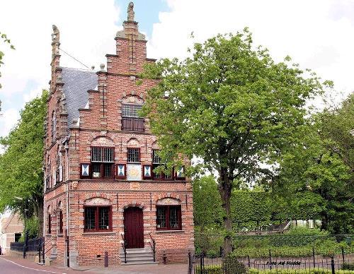 Buitenaanzicht raadhuis van graft